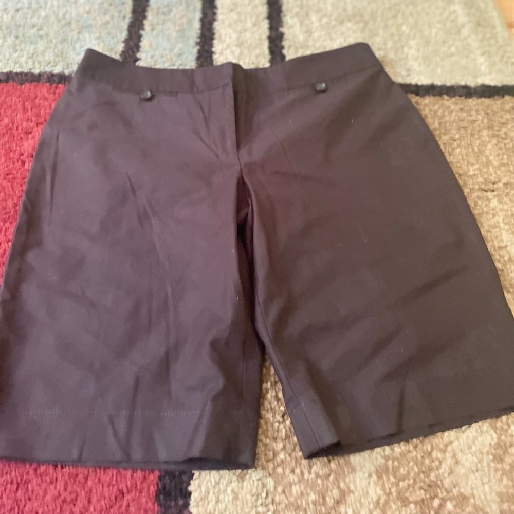 Ann Taylor brown Bermuda shorts size 10